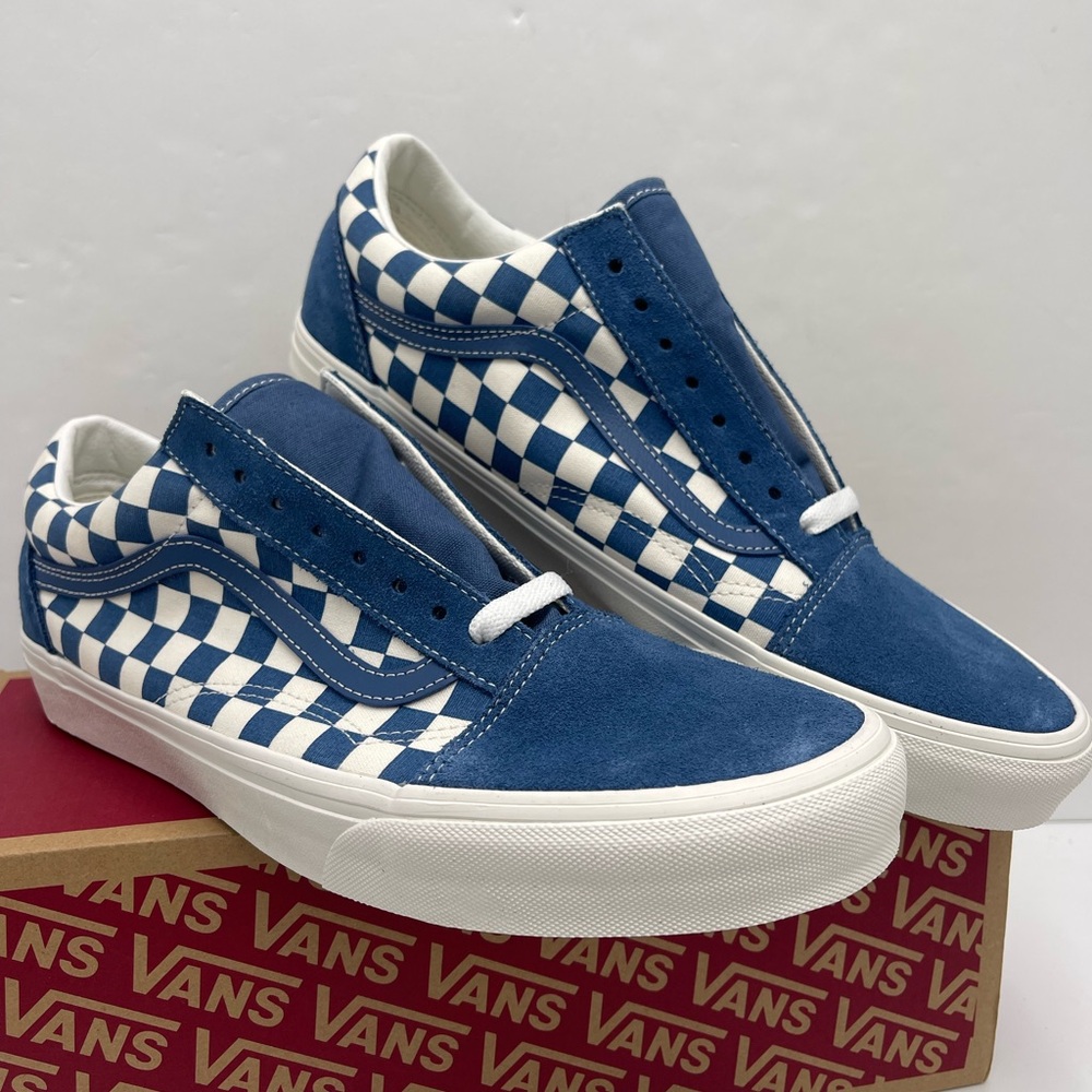 Vans WMNS Old Skool
Checkerboard Navy/White
VN000D7ZNUT Sneakers - Picture 3 of 16